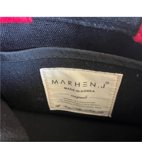 MARHEN. J Rico Mini canvas tote limited edition black with red and blue handles - Picture 3 of 5